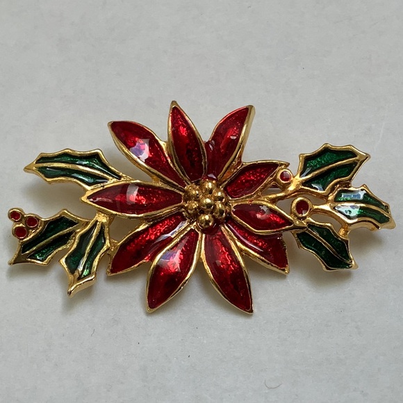 Poinsettia Brooch - Picture 2 of 5